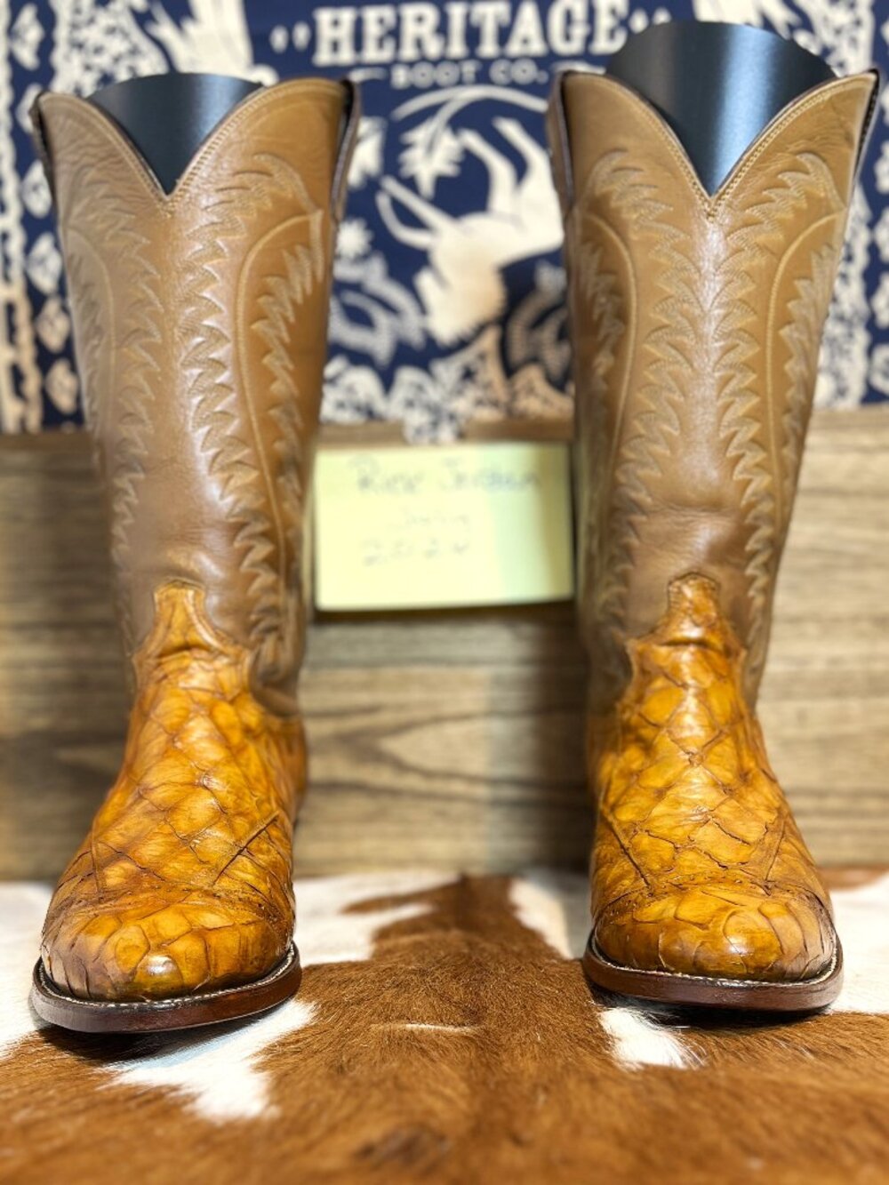 Justin's Genuine Exotic Leather Cowboy Boots in Men's Size 8.5D